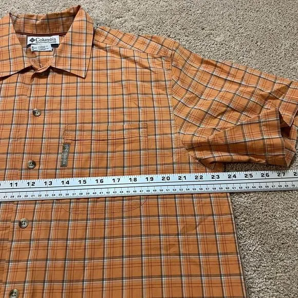 Men’s Columbia Short Sleeve Button Down Shirt Size Medium - Picture 5 of 8